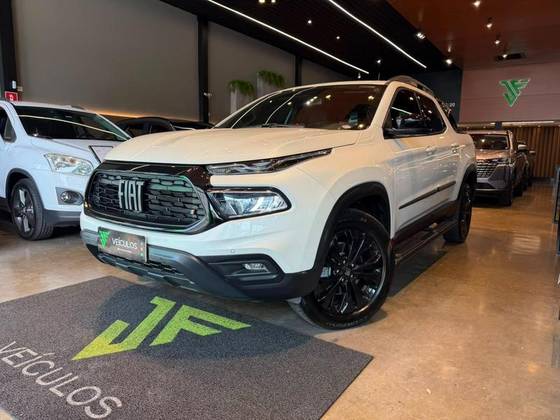 FIAT TORO 1.3 TURBO 270 FLEX VOLCANO AT6 FIAT TORO 1.3 TURBO 270 FLEX VOLCANO AT6